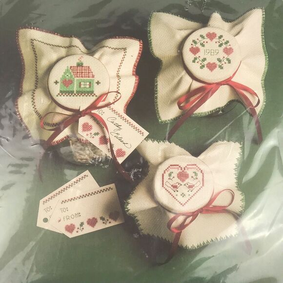NOS Vintage Current Counted Cross Stitch Kit 3 Jar Toppers 7''x7'' Cotton 1989 - Picture 2 of 6